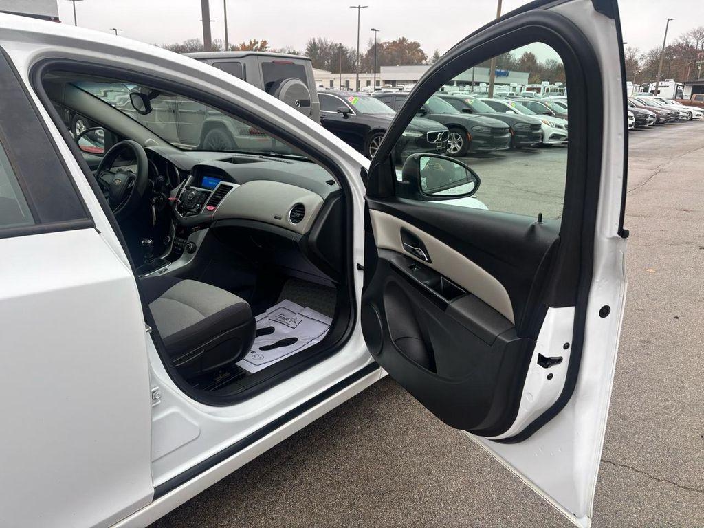 used 2014 Chevrolet Cruze car, priced at $4,980