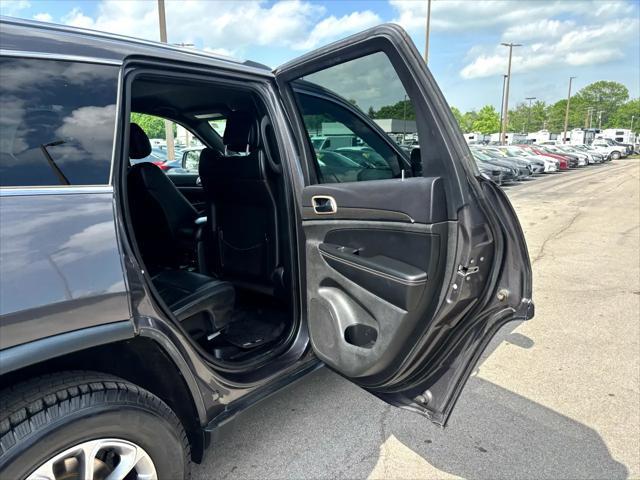 used 2016 Jeep Grand Cherokee car, priced at $11,980