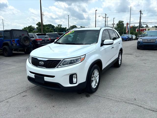 used 2014 Kia Sorento car, priced at $7,980
