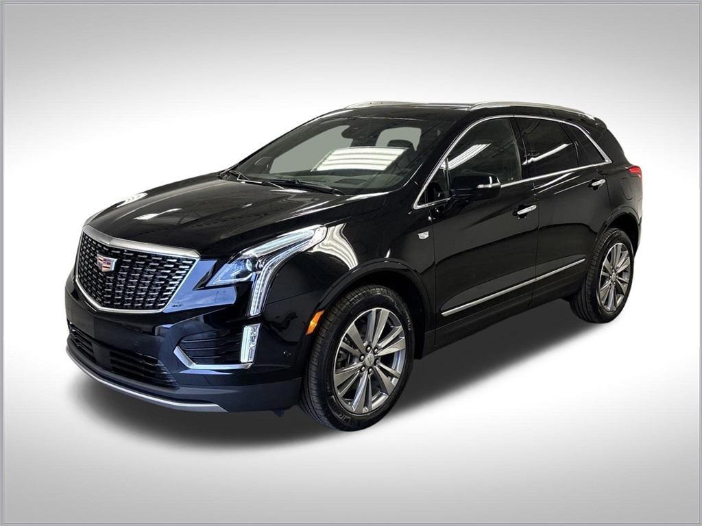 new 2025 Cadillac XT5 car, priced at $58,225