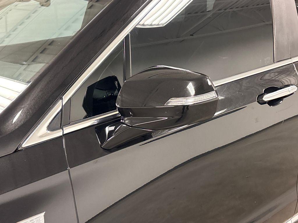 used 2021 Cadillac XT6 car, priced at $28,500