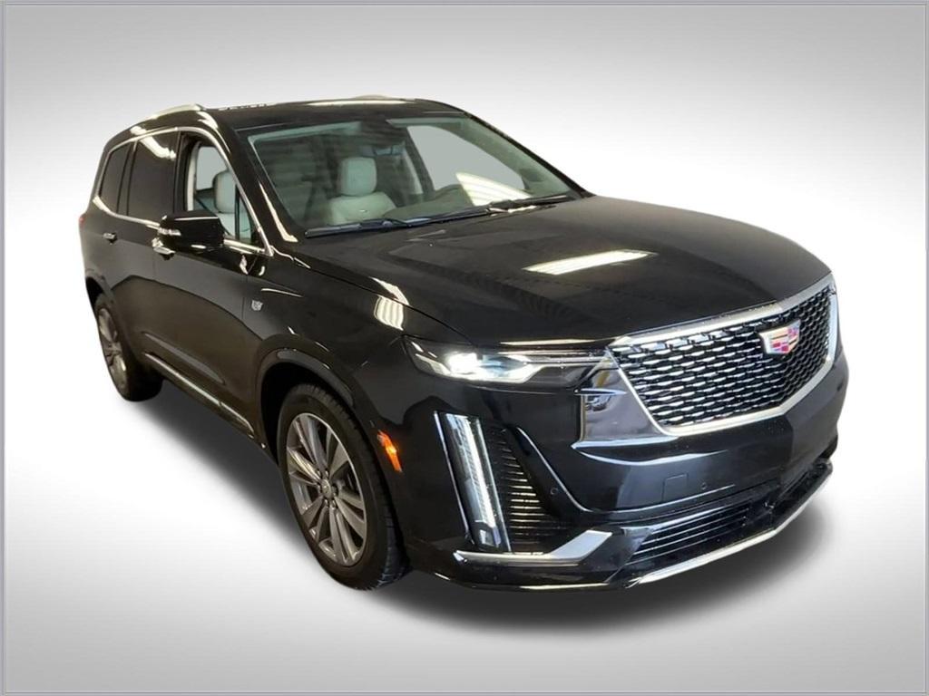new 2025 Cadillac XT6 car, priced at $59,865