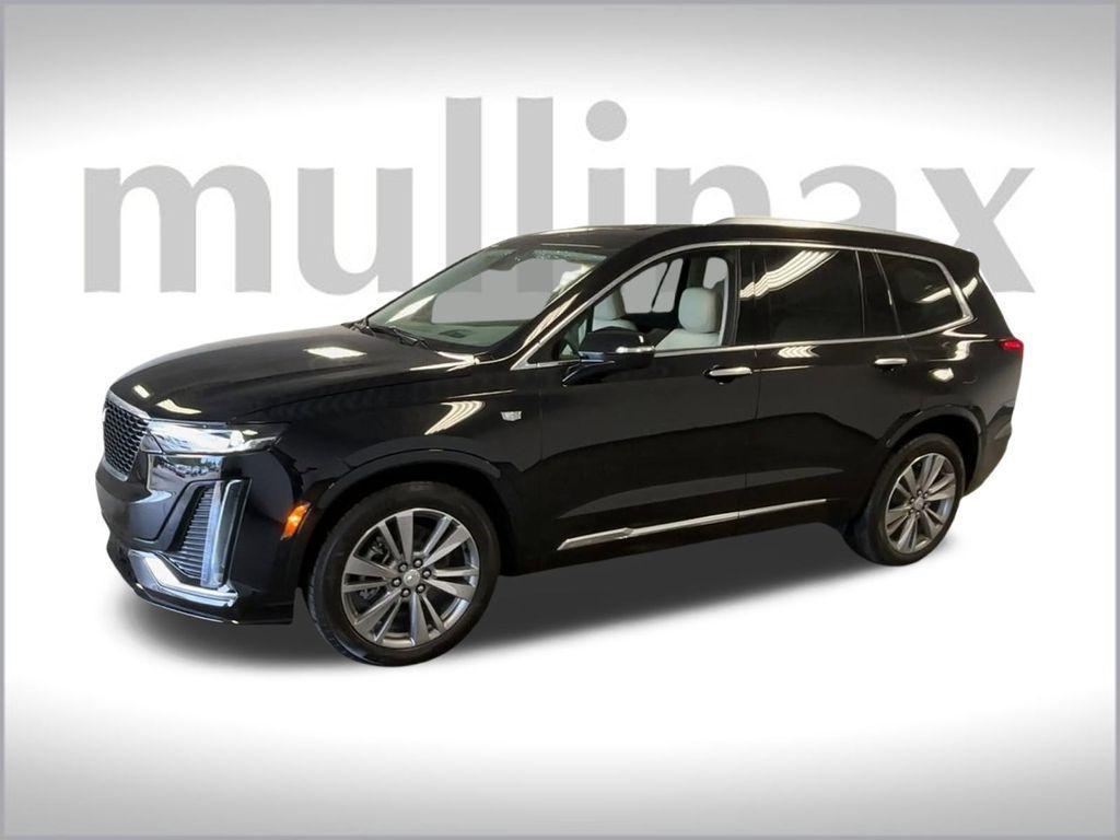 new 2025 Cadillac XT6 car, priced at $59,865