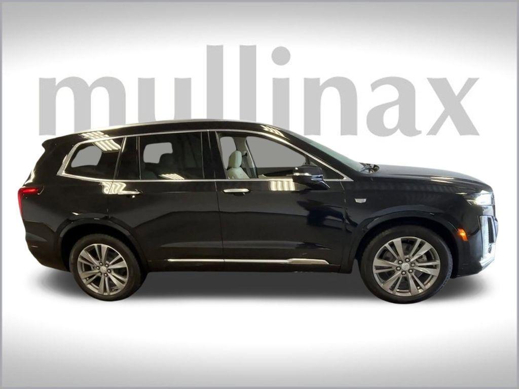new 2025 Cadillac XT6 car, priced at $59,865