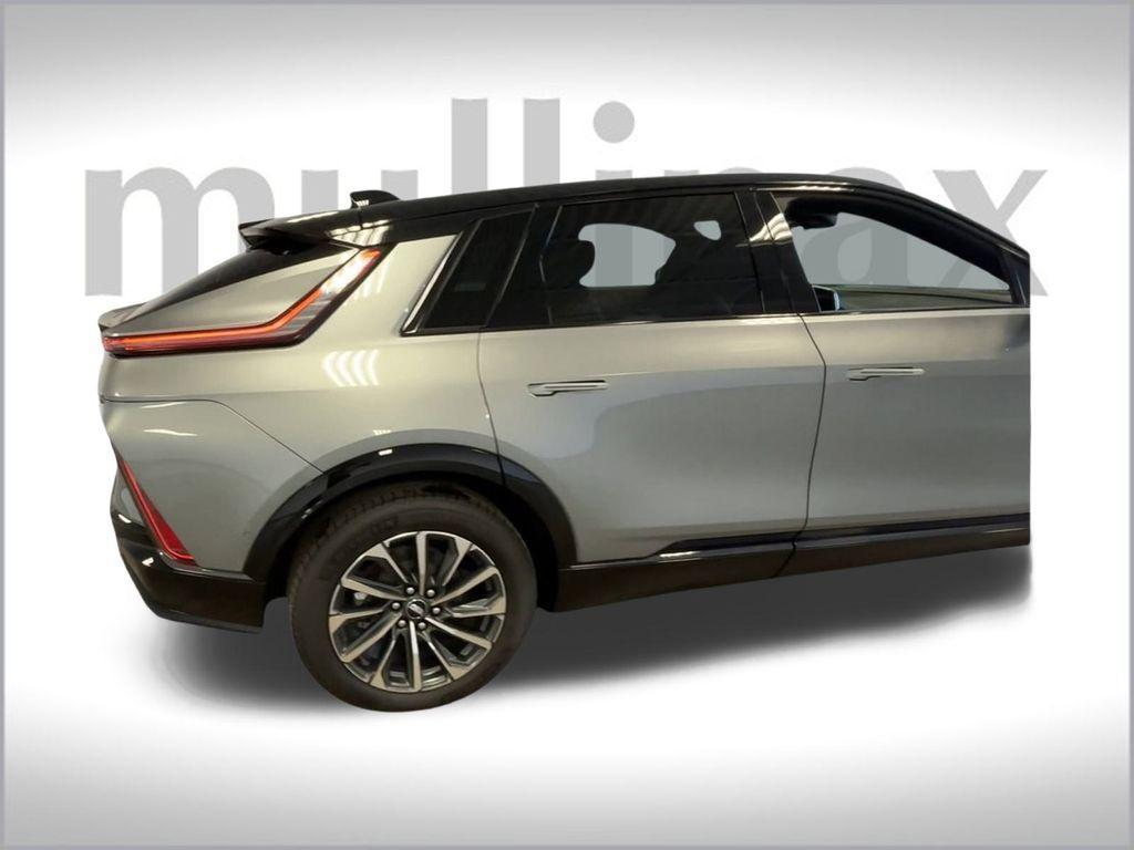 new 2025 Cadillac LYRIQ car, priced at $62,605