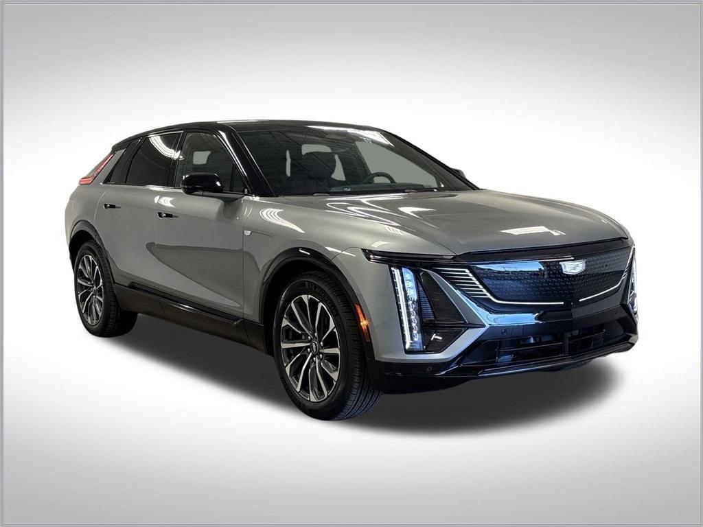 new 2025 Cadillac LYRIQ car, priced at $63,105