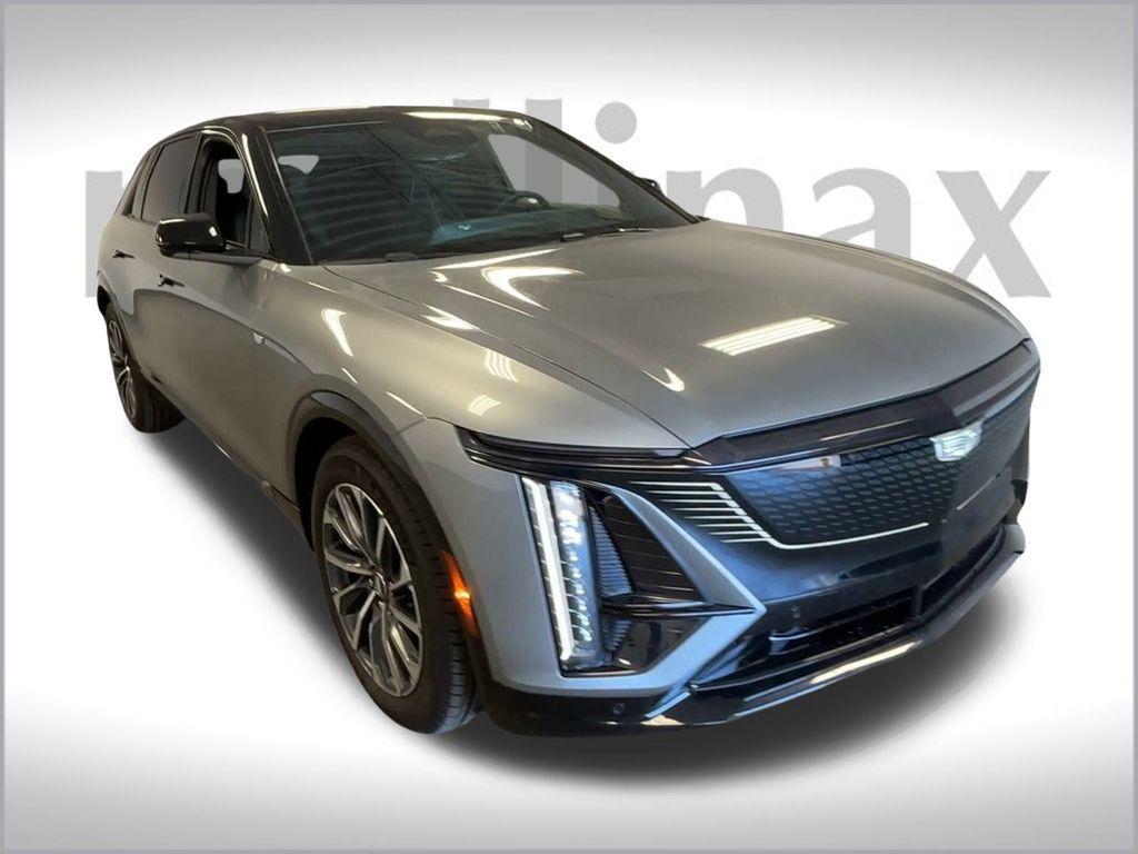 new 2025 Cadillac LYRIQ car, priced at $62,605
