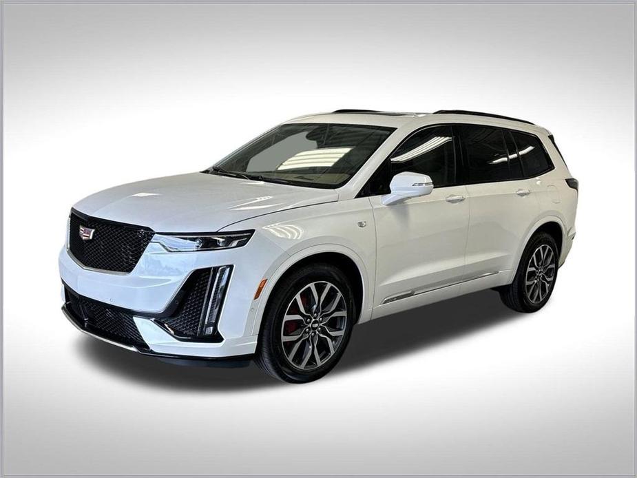 new 2024 Cadillac XT6 car, priced at $67,224