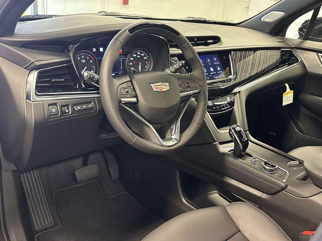 new 2025 Cadillac XT6 car, priced at $66,630