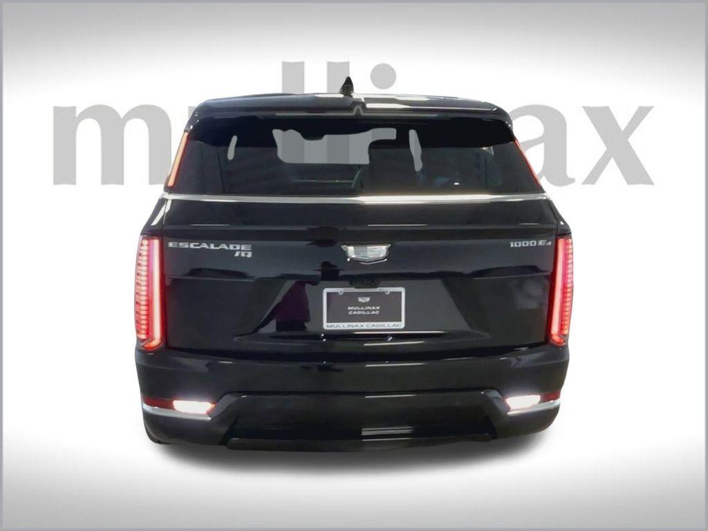 new 2025 Cadillac Escalade IQ car, priced at $152,150