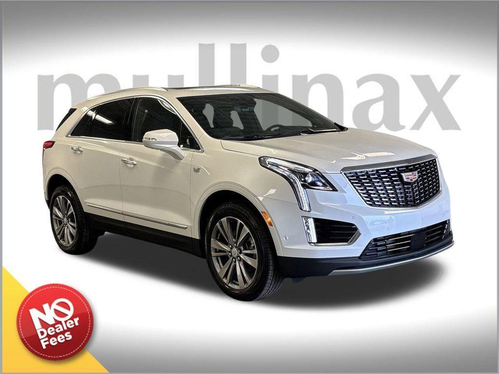 new 2025 Cadillac XT5 car, priced at $58,825