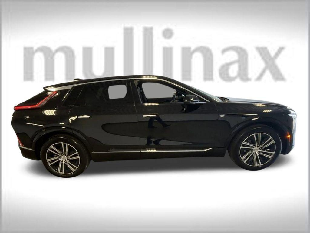 new 2025 Cadillac LYRIQ car, priced at $62,900