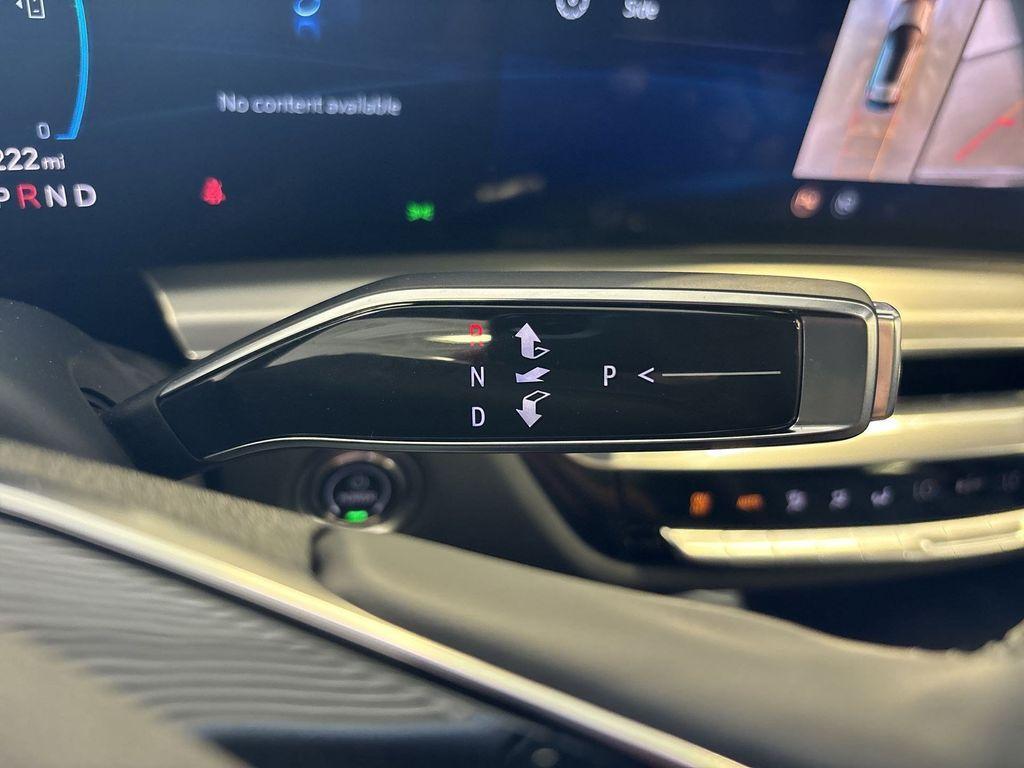 new 2025 Cadillac LYRIQ car, priced at $62,900