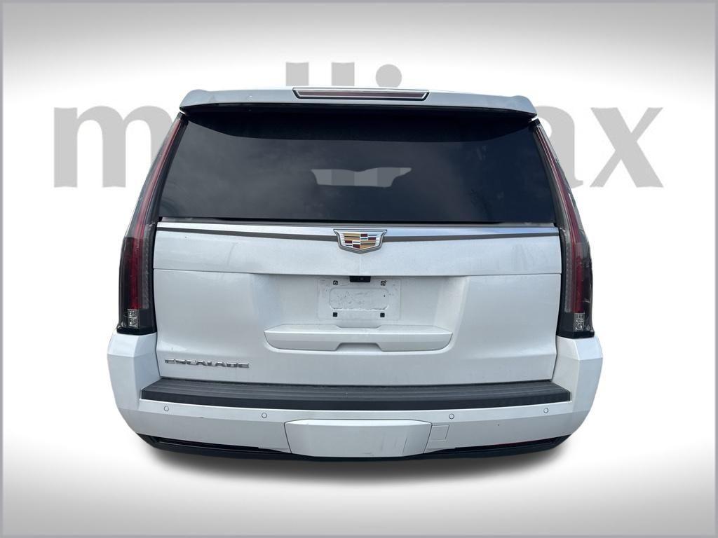 used 2019 Cadillac Escalade ESV car, priced at $31,750