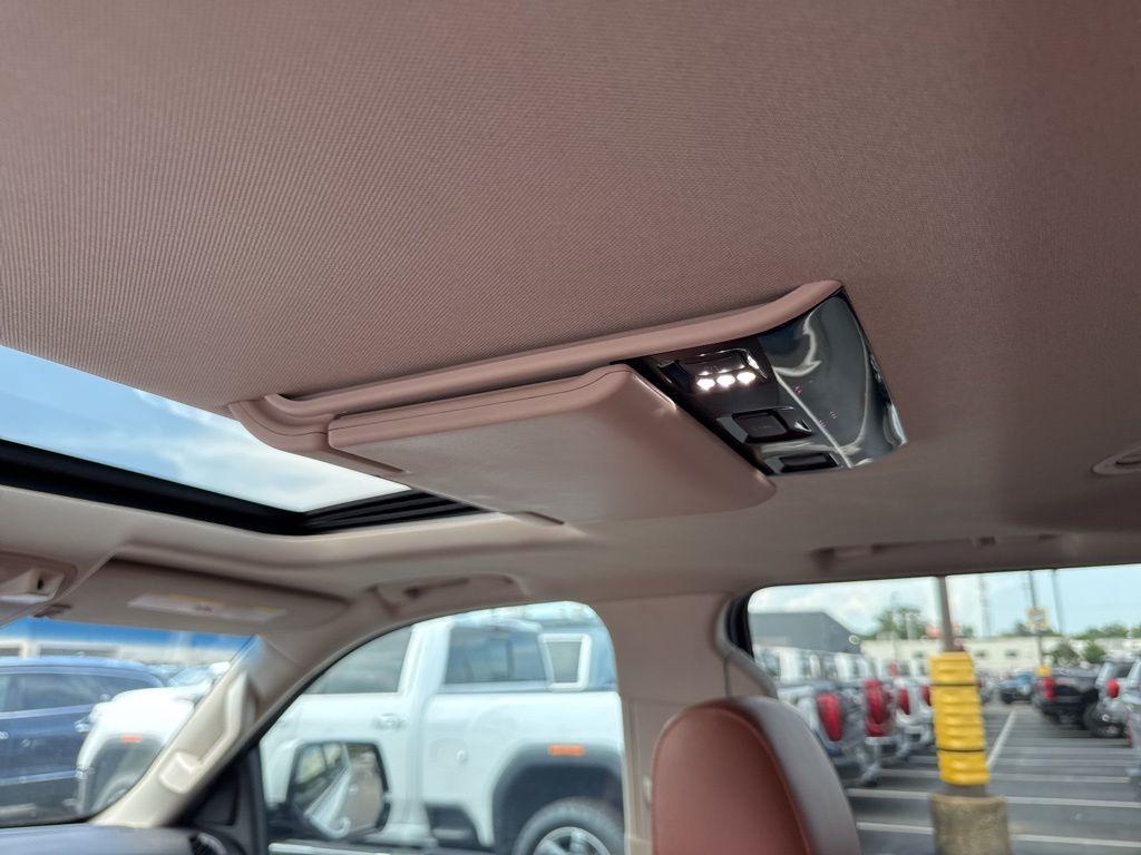 used 2019 Cadillac Escalade ESV car, priced at $31,750
