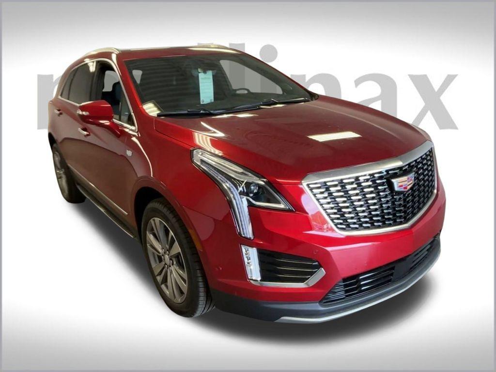 new 2025 Cadillac XT5 car, priced at $58,555