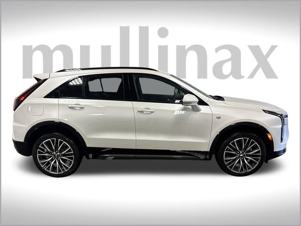 new 2025 Cadillac XT4 car, priced at $54,805
