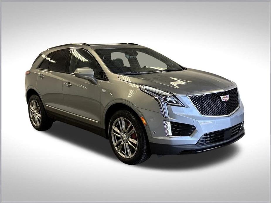 new 2025 Cadillac XT5 car, priced at $62,955