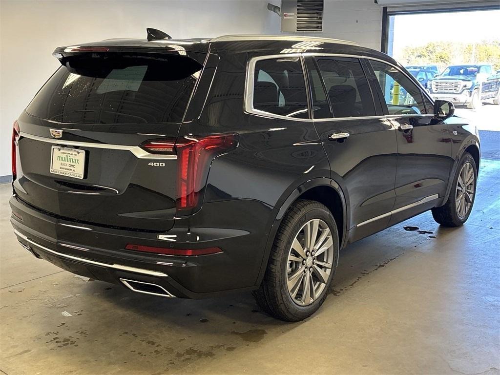 new 2025 Cadillac XT6 car, priced at $60,680