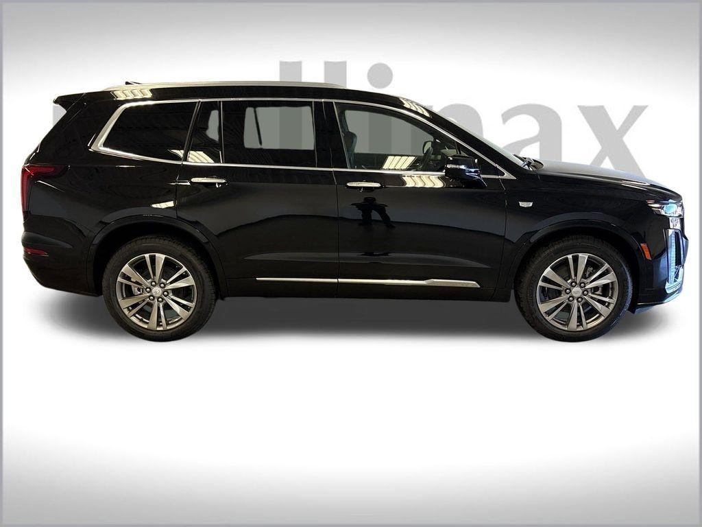 new 2025 Cadillac XT6 car, priced at $59,680