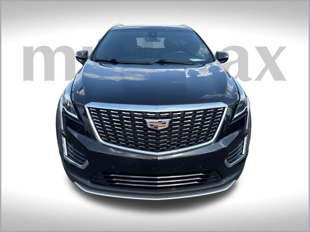 used 2021 Cadillac XT5 car, priced at $27,750