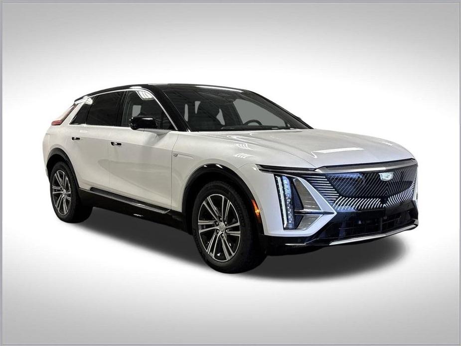 new 2025 Cadillac LYRIQ car, priced at $60,330