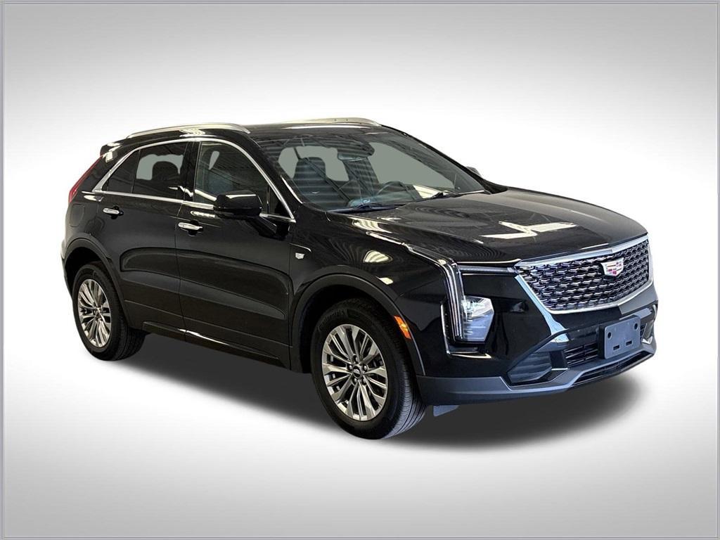 used 2024 Cadillac XT4 car, priced at $36,900