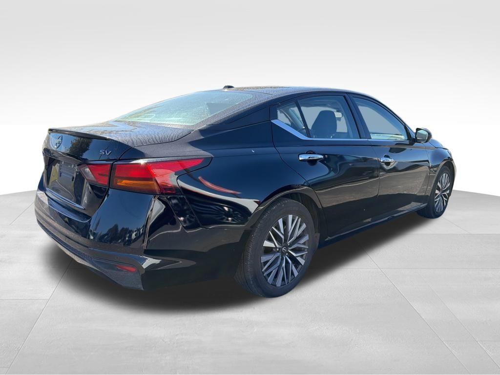 used 2024 Nissan Altima car, priced at $20,900