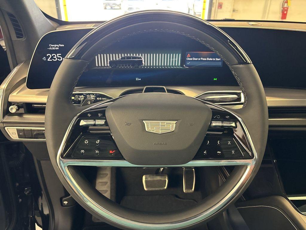 new 2026 Cadillac VISTIQ car, priced at $69,915