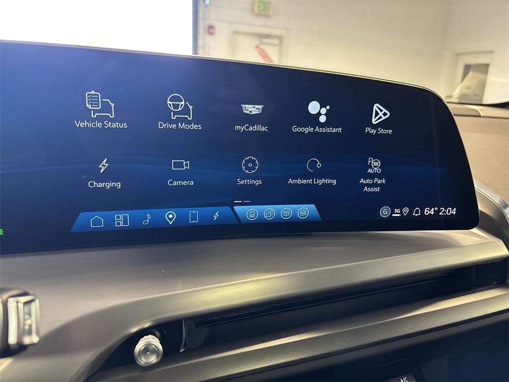 new 2026 Cadillac VISTIQ car, priced at $77,415