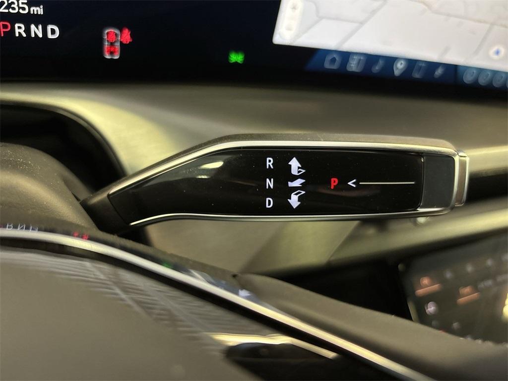 new 2026 Cadillac VISTIQ car, priced at $77,415