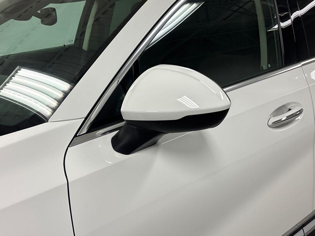 used 2021 Buick Envision car, priced at $20,500