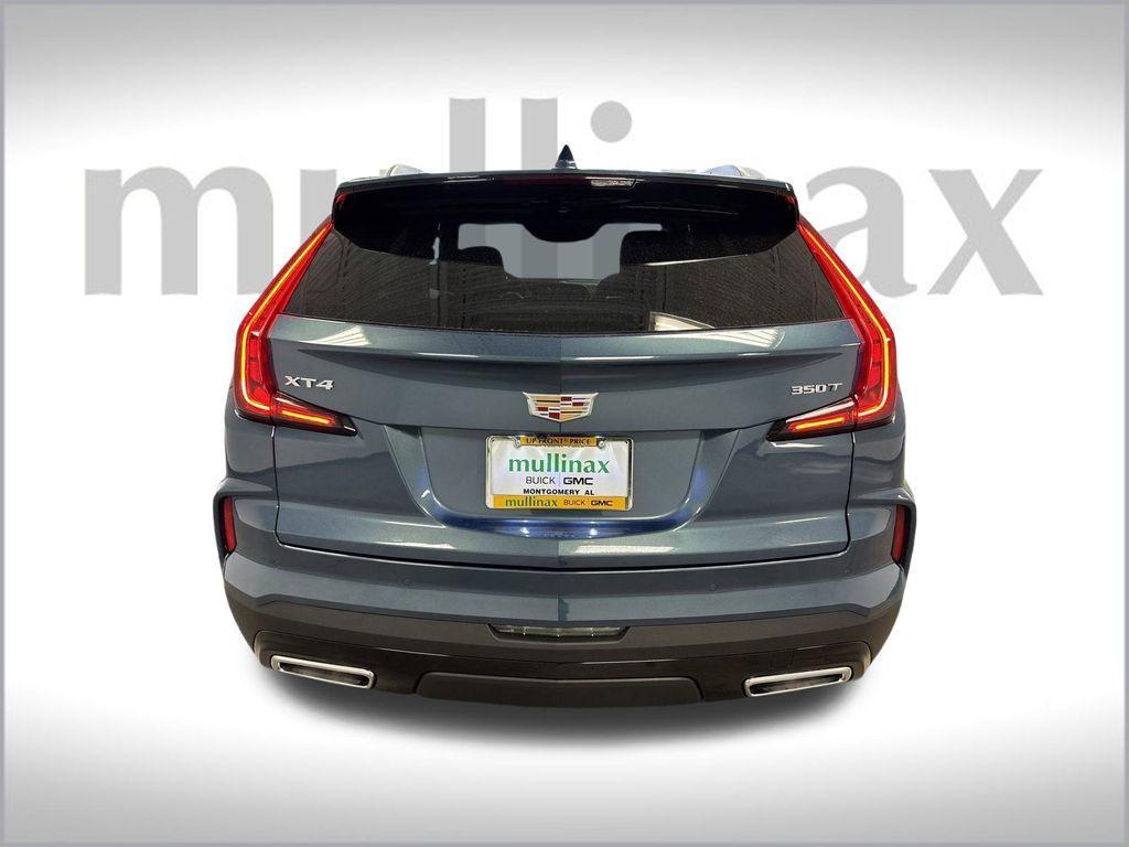 new 2025 Cadillac XT4 car, priced at $47,440