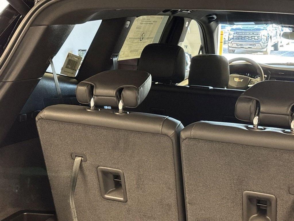 new 2025 Cadillac XT6 car, priced at $48,230