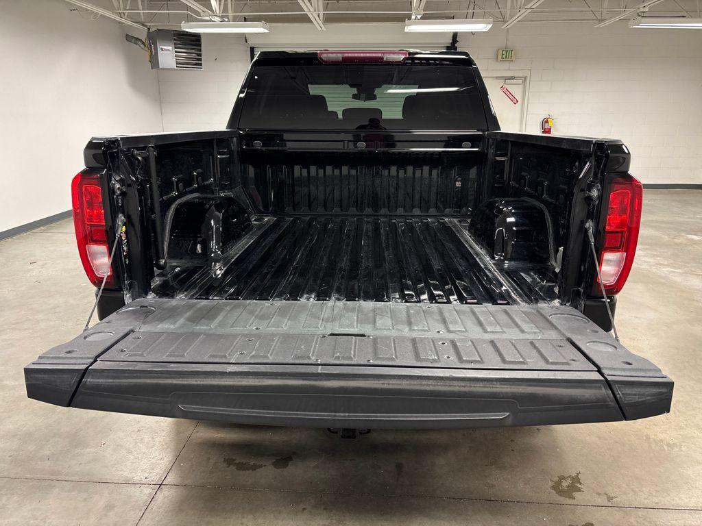 used 2022 GMC Sierra 1500 car, priced at $34,250