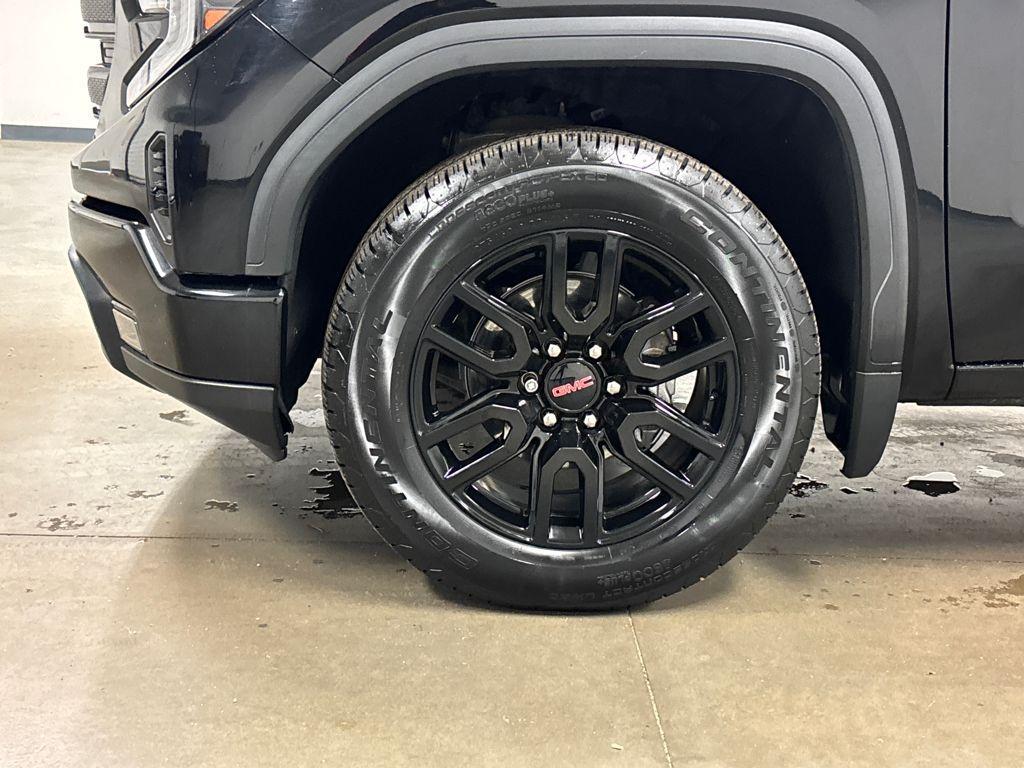 used 2022 GMC Sierra 1500 car, priced at $34,250