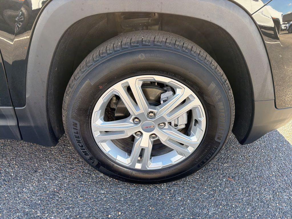 used 2024 GMC Terrain car, priced at $24,900