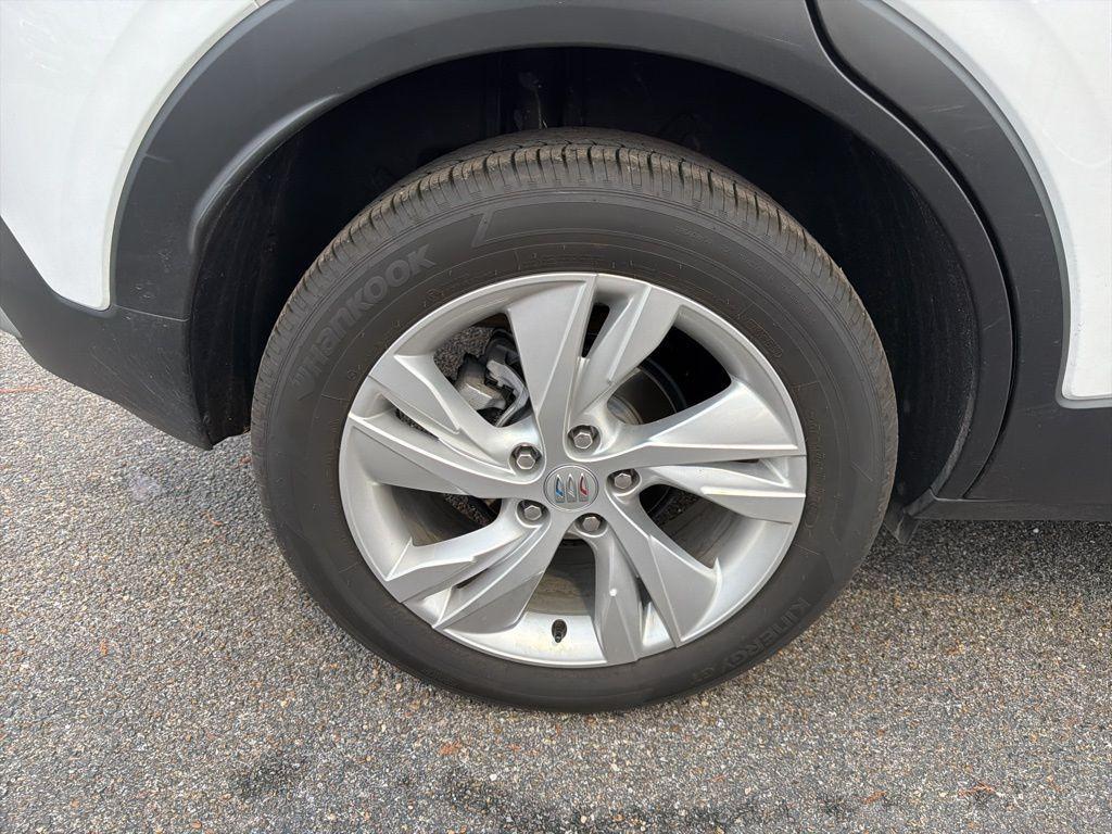 used 2025 Buick Encore GX car, priced at $21,250