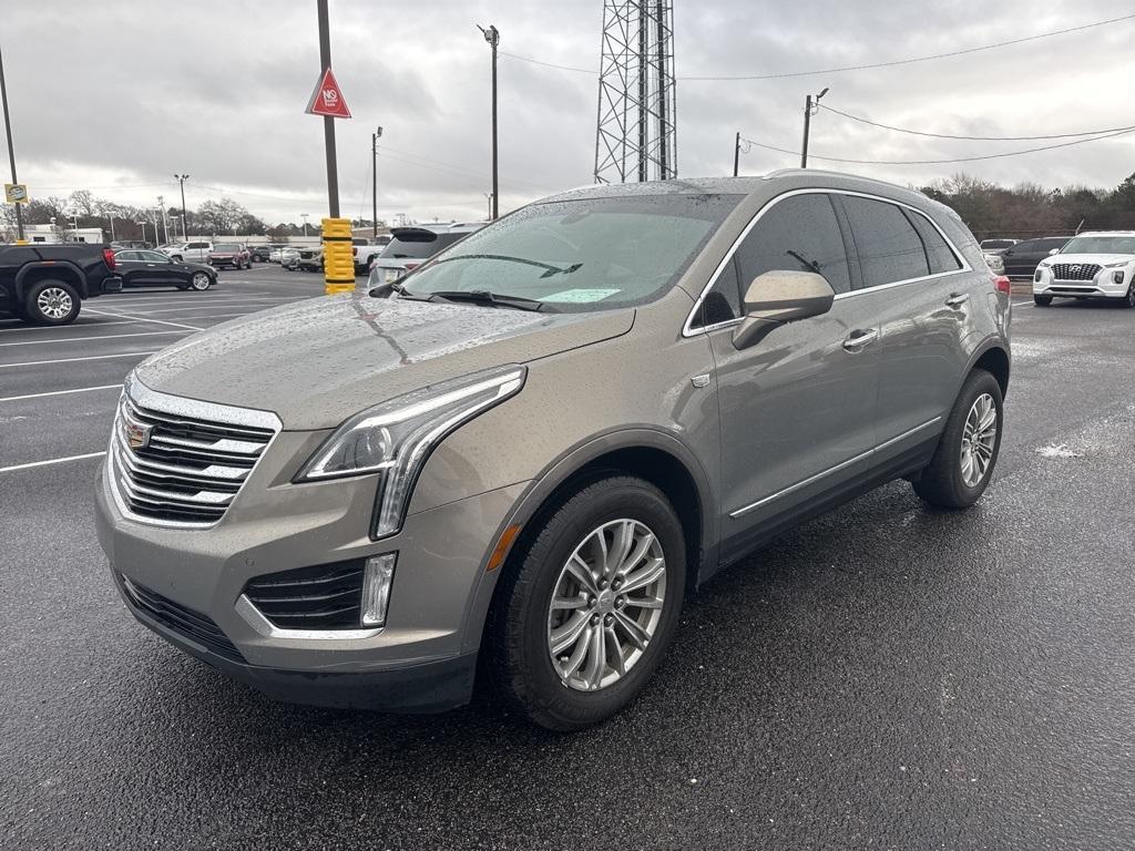 used 2018 Cadillac XT5 car, priced at $13,000