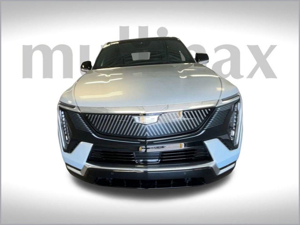 new 2025 Cadillac Escalade IQ car, priced at $137,645