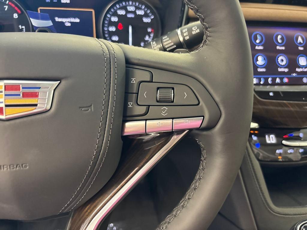 new 2025 Cadillac XT6 car, priced at $77,230