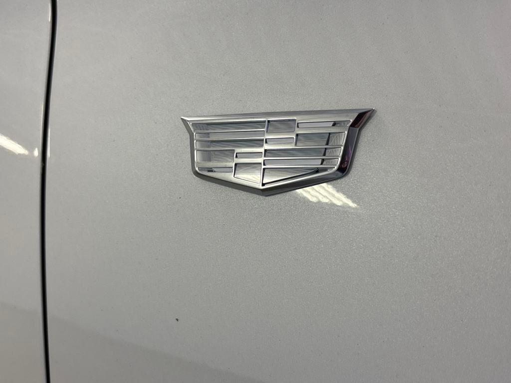 new 2025 Cadillac XT6 car, priced at $77,230