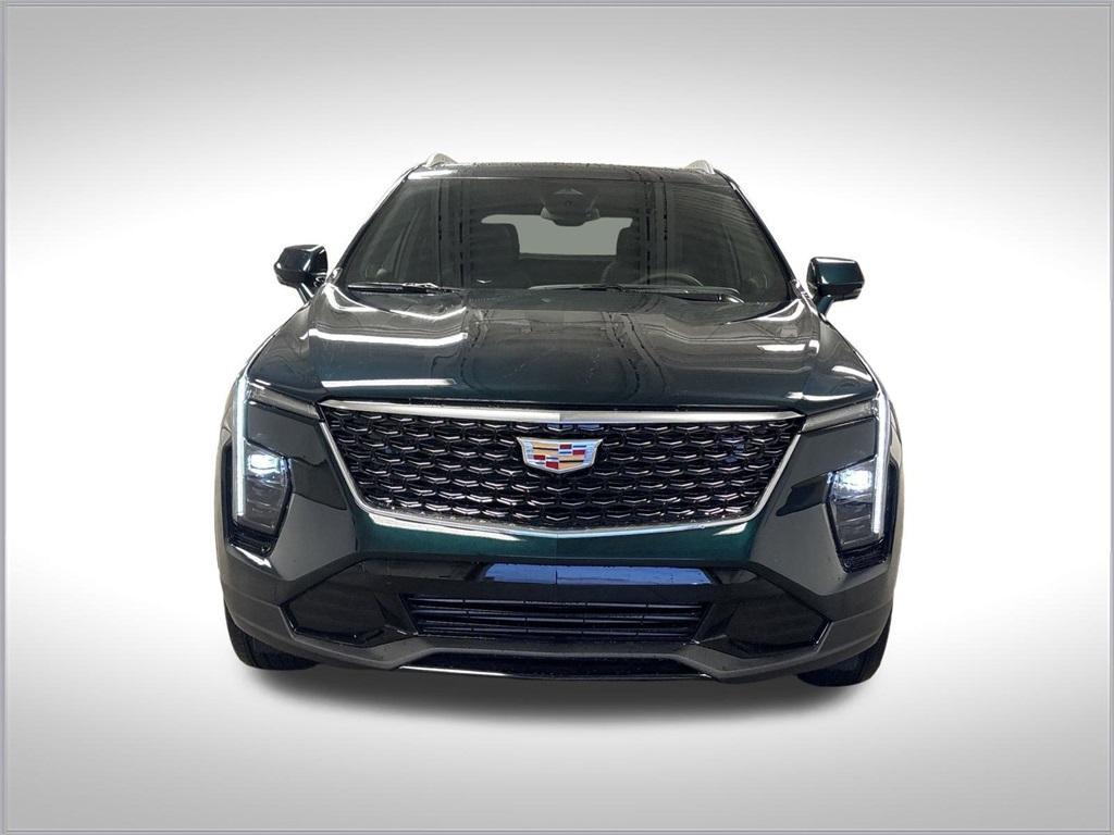 new 2025 Cadillac XT4 car, priced at $47,440