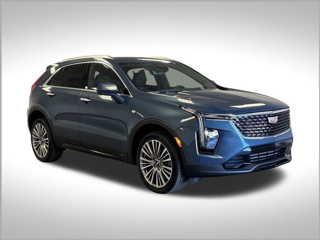 new 2025 Cadillac XT4 car, priced at $47,855