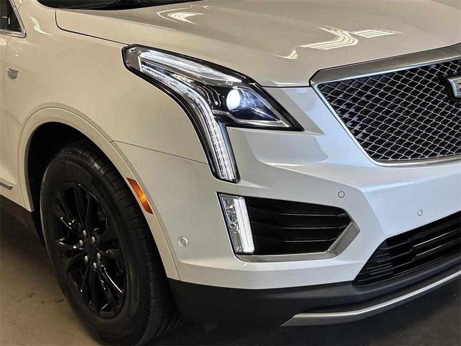 used 2021 Cadillac XT5 car, priced at $28,900