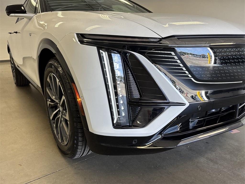 new 2025 Cadillac LYRIQ car, priced at $74,710