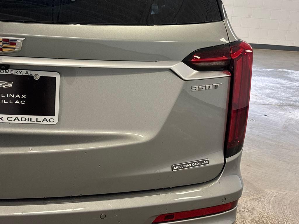 new 2025 Cadillac XT6 car, priced at $49,235