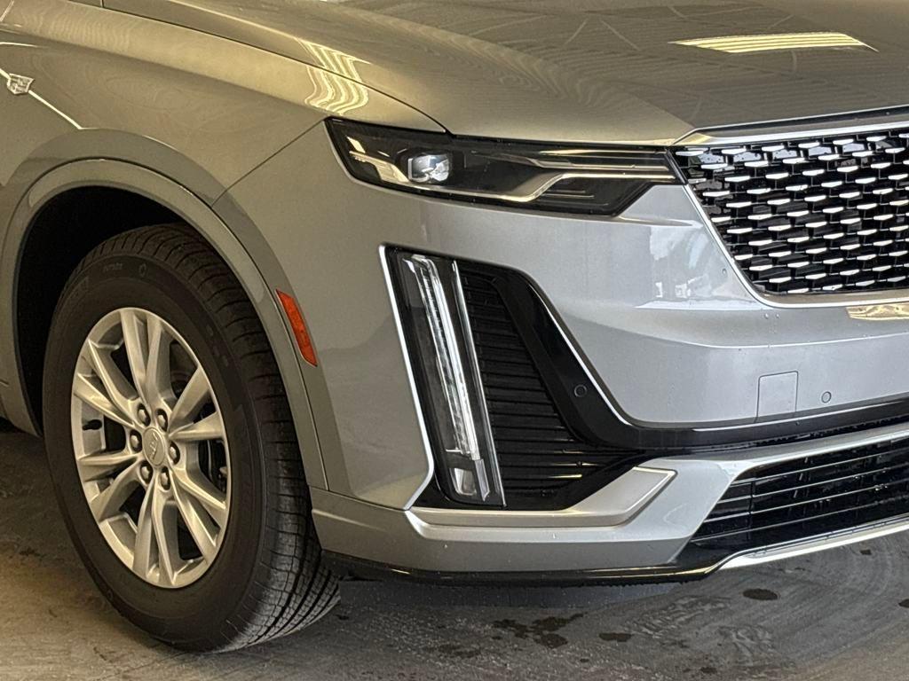 new 2025 Cadillac XT6 car, priced at $49,235