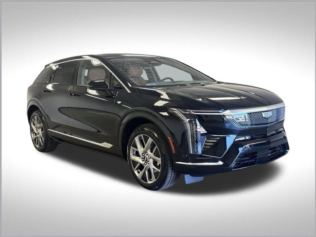 new 2025 Cadillac OPTIQ car, priced at $56,080
