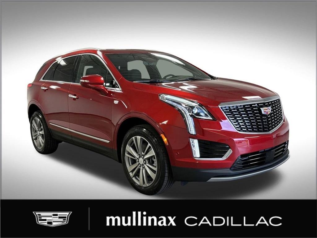 new 2024 Cadillac XT5 car, priced at $53,528